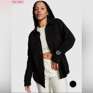 Victoria’s Secret pink Reverse Fleece Shacket in black. NWT size Xl